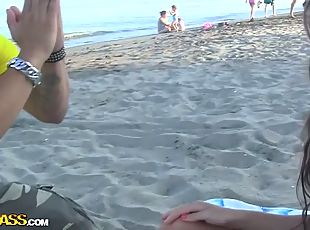 Pantai, Pelacur (Slut)